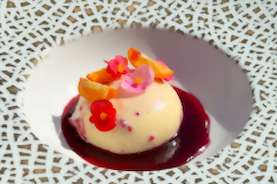 Sweet finish at Dandy restaurant, Zaton