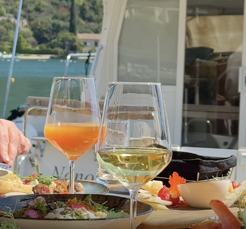 Chilled white wine and seafood by Zaton bay at Dandy, near Dubrovnik